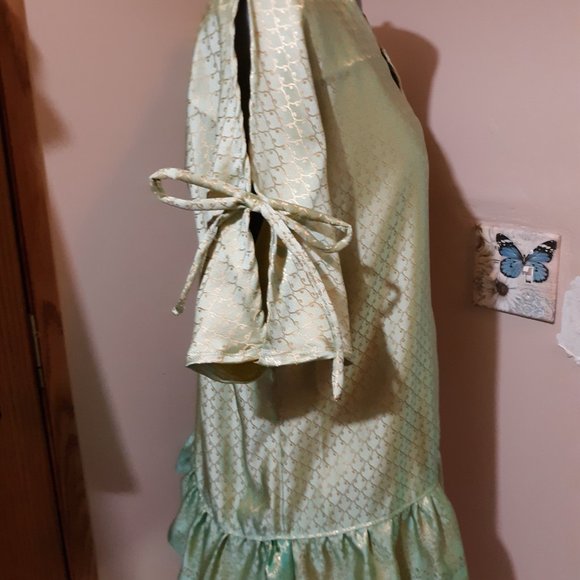 CHARMEUSE Boho Ruffled Blouse XL Mint green Gold Silky print Sexy V-neck Tie sle - Picture 4 of 12